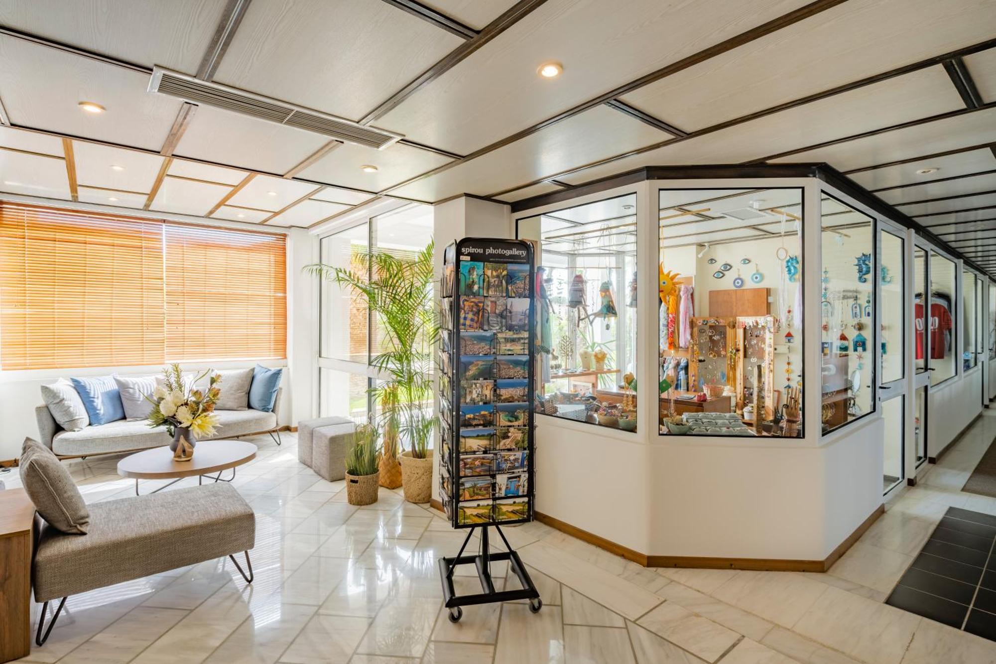 Hotel Pavlina Beach Ніфорейка Екстер'єр фото